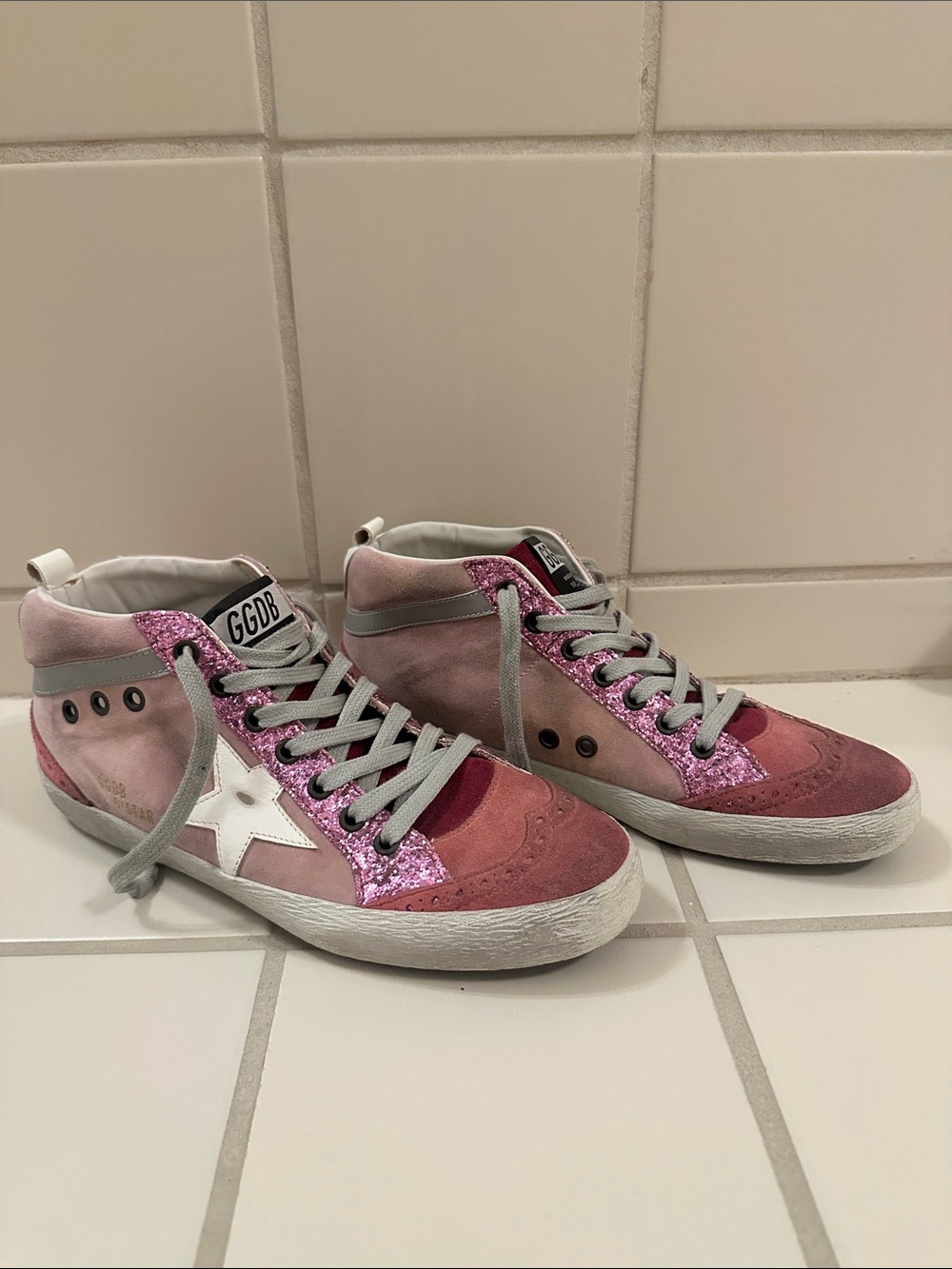 Golden Goose Pink Glitter & Suede High-Top Sneaker with White Star - Picture 5 of 8